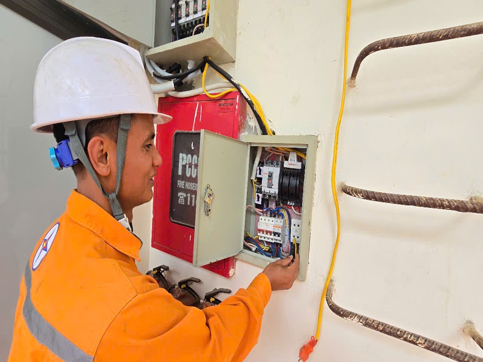EVNNPC: Dốc toàn lực bảo đảm điện phục vụ Kỳ thi tốt nghiệp THPT năm 2026